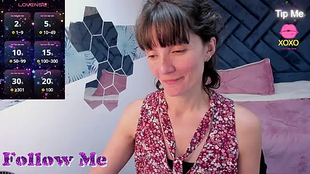 Valery_More__ webcam