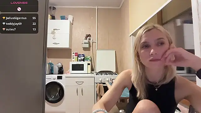 AngelJeni webcam