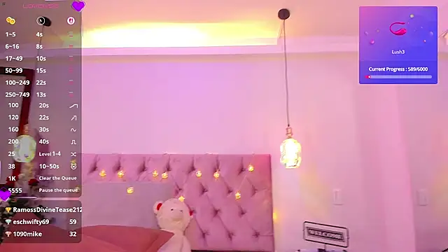 SofiaBloomm webcam