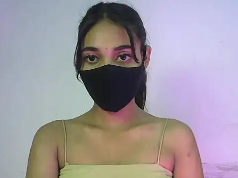 Shanaya_xo webcam