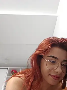 RedHeadFoxy webcam
