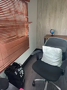 Susan_Voltaire_ webcam