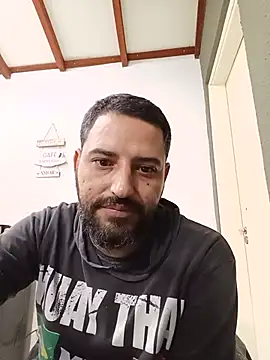 P4uzud4O webcam