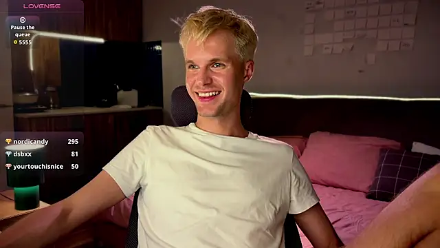 Leonnextdoor webcam