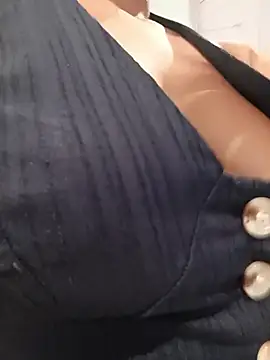 Julieth_hot-69 webcam