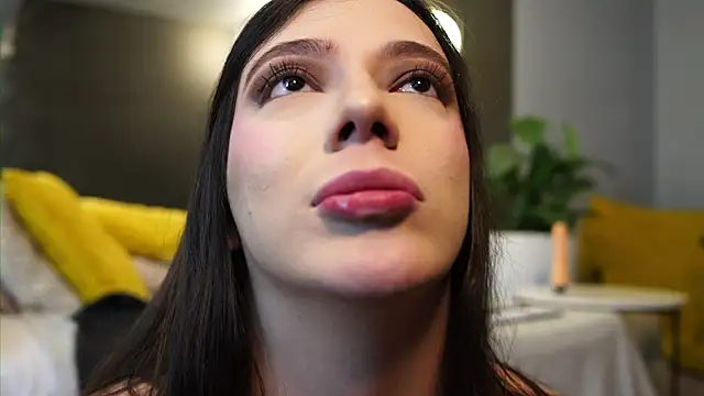 Ariaa_Isabell webcam
