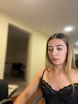 kloe__t18 webcam
