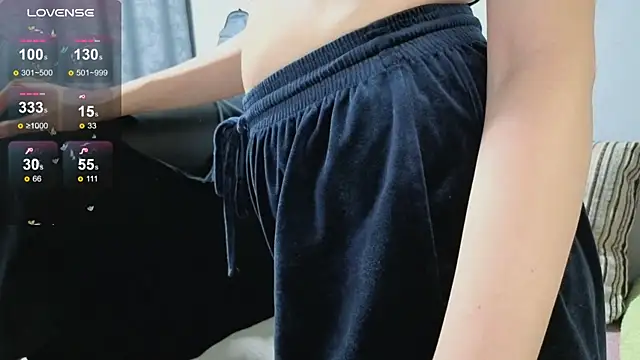 LoriYates webcam
