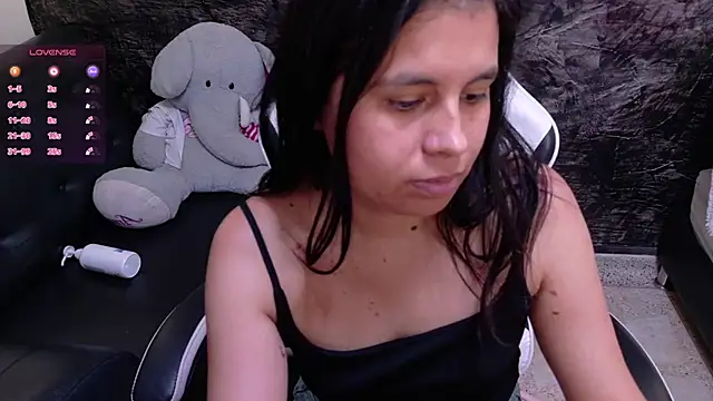 olivia_love_ live cam on StripChat