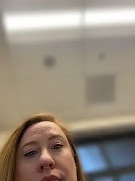 HelloTitti webcam