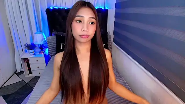 fuckingnaughtyjade webcam