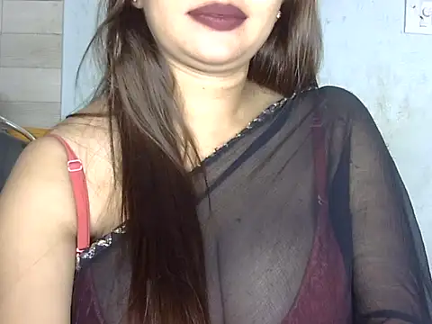 Love-zara-love webcam