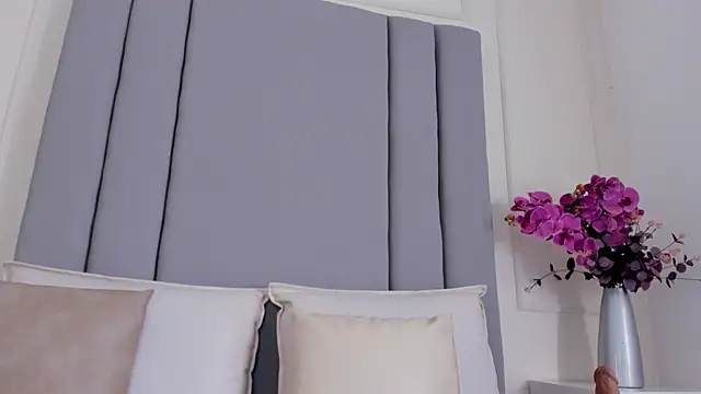 CannelaSmith webcam