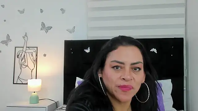 Brenda_Karter live cam on StripChat