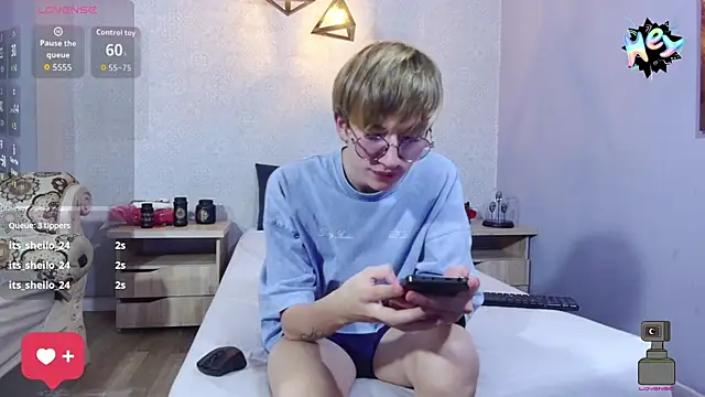 axell_stone_ webcam