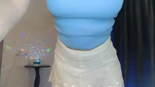 elenaza live cam on StripChat