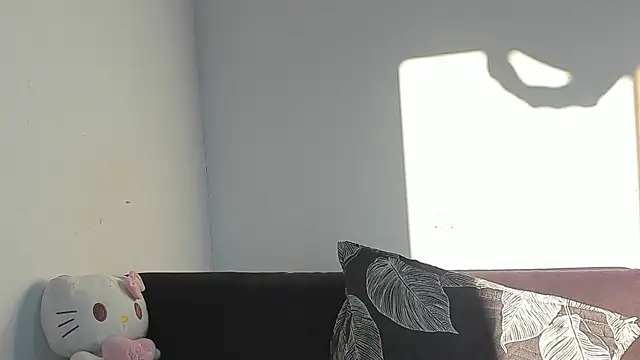 eirlysx (F teen) - play pussy