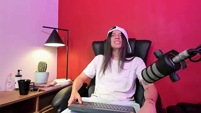 victoria_zaenzz webcam