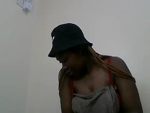 caramel_baddie8 live cam on StripChat