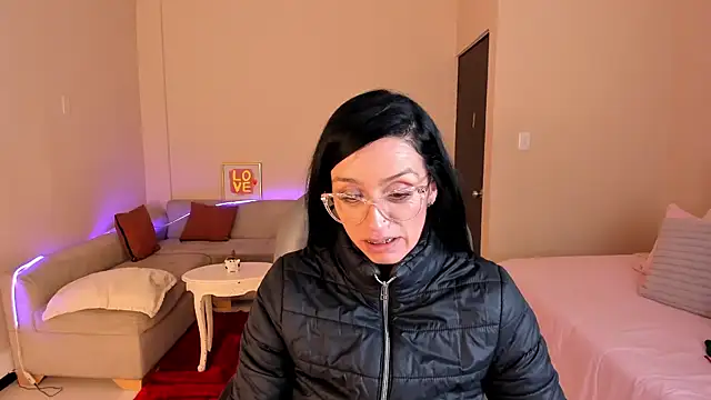 Kristen_Garner webcam