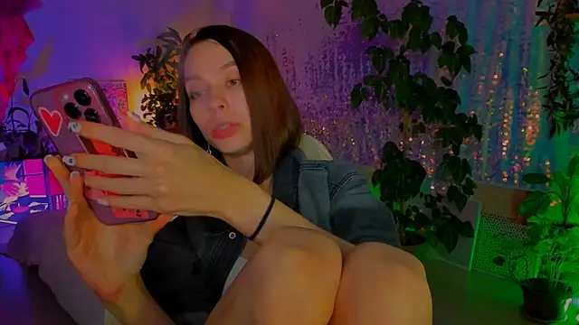 poli__ live cam on StripChat