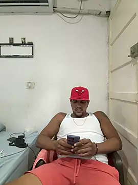 bigdick211292 webcam