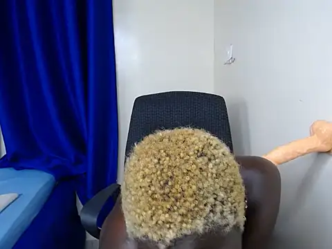 KittySexxy02 webcam