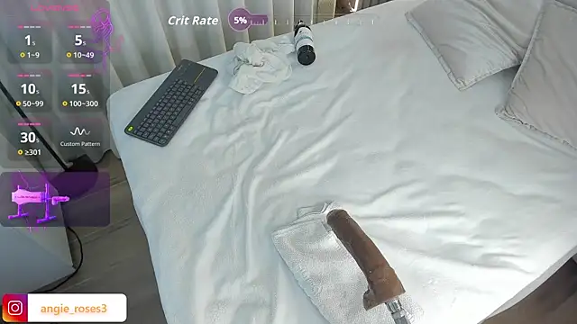 angiee_roses webcam