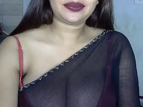 Love-zara-love webcam