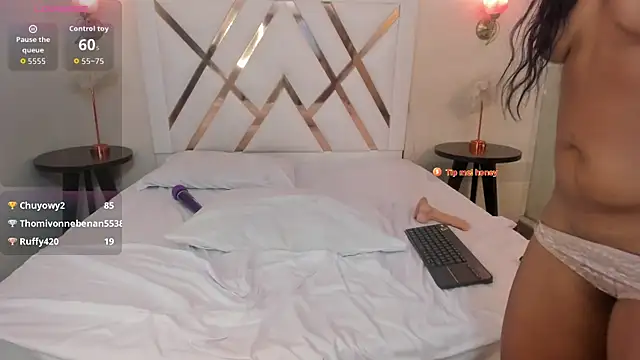 Sky_Collins_ live cam on StripChat