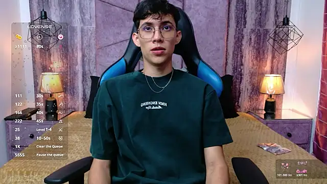AronTawers webcam