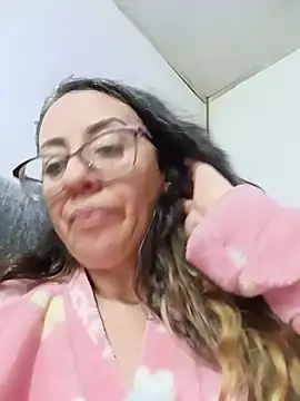 miss_hanna07 live cam on StripChat