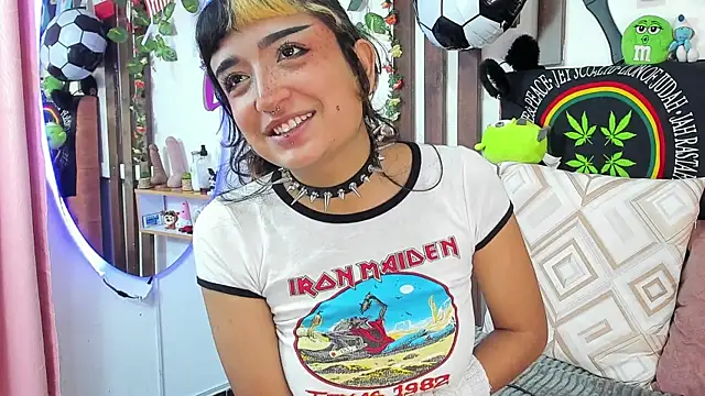 MeowMota_ webcam