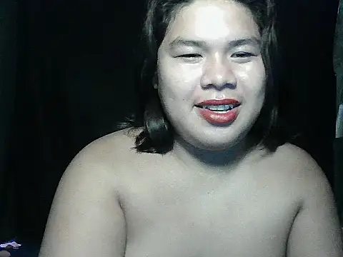 Huntrix2025 live cam on StripChat