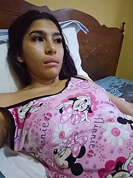 skinnyrox live cam on StripChat