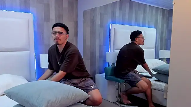 JadenJake webcam