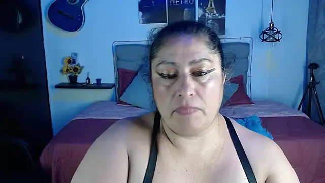 Keyla01_ webcam