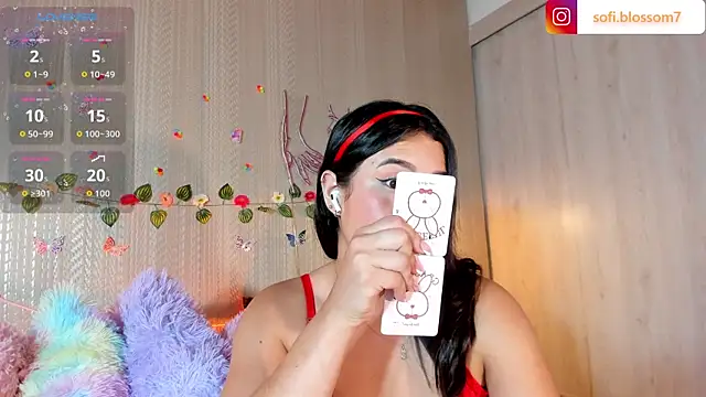 Sofi_Blossom webcam