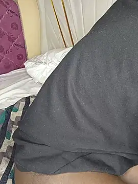 SquirtQueen16 webcam