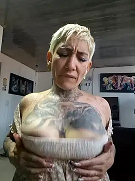 Everlyn_sexx webcam