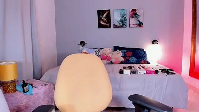 KimTaylorW webcam