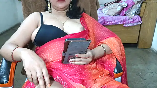 Cute_Mahi22 webcam