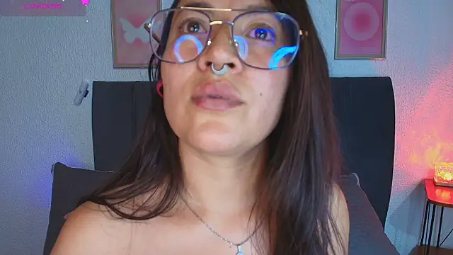 samm_curvy webcam