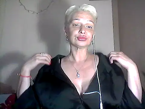 MaryJane441 webcam
