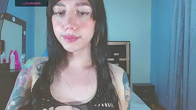karla_zambrano webcam