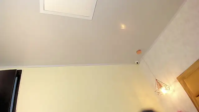 MELISSAROUGE webcam