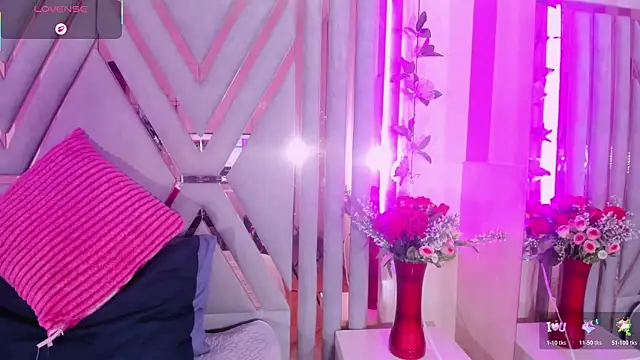 adri_rivera webcam