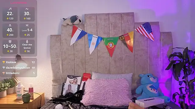 Emilly-hall webcam