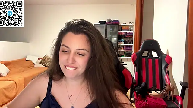 SweetFenomen67 webcam