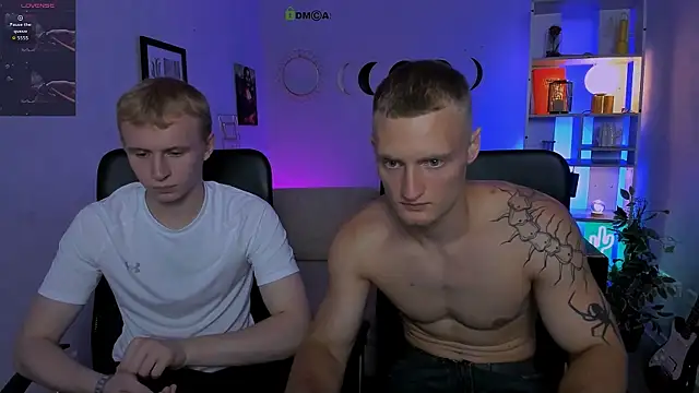 noah_nero webcam